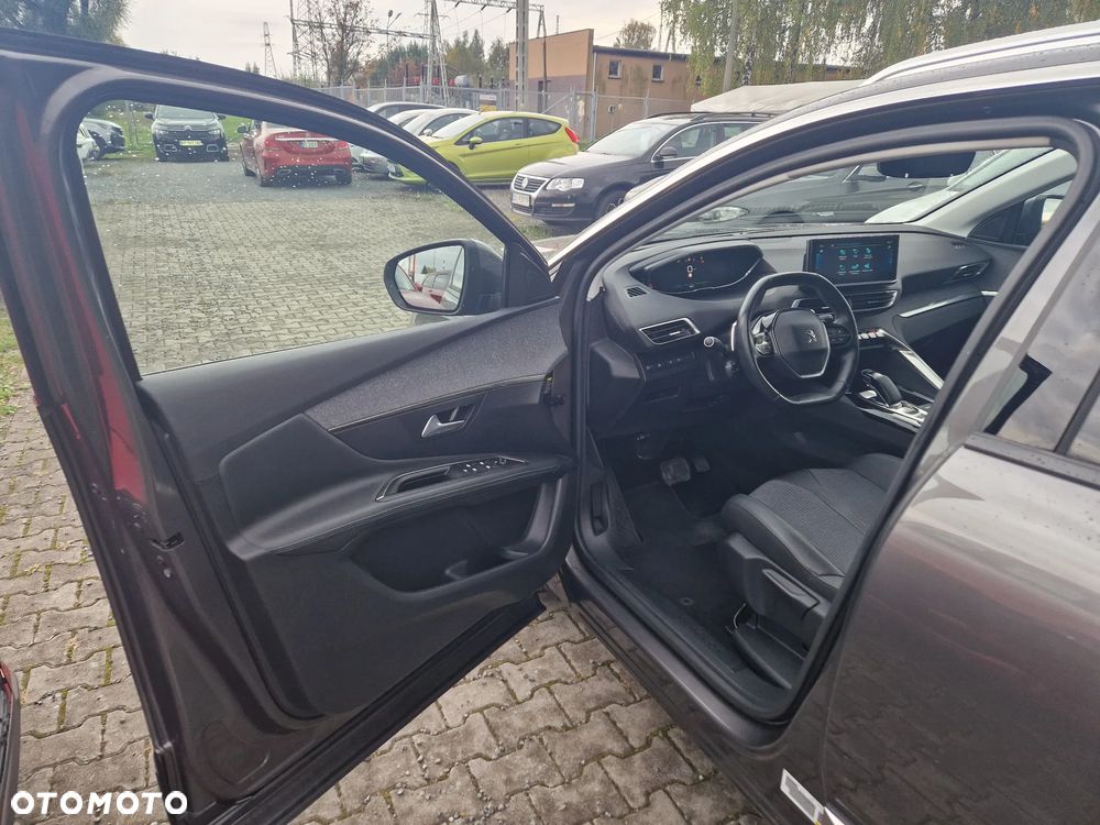 Peugeot 3008 - 13