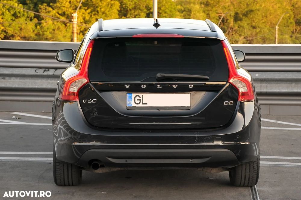 Volvo V60 DRIVe Start-Stop Basic - 5