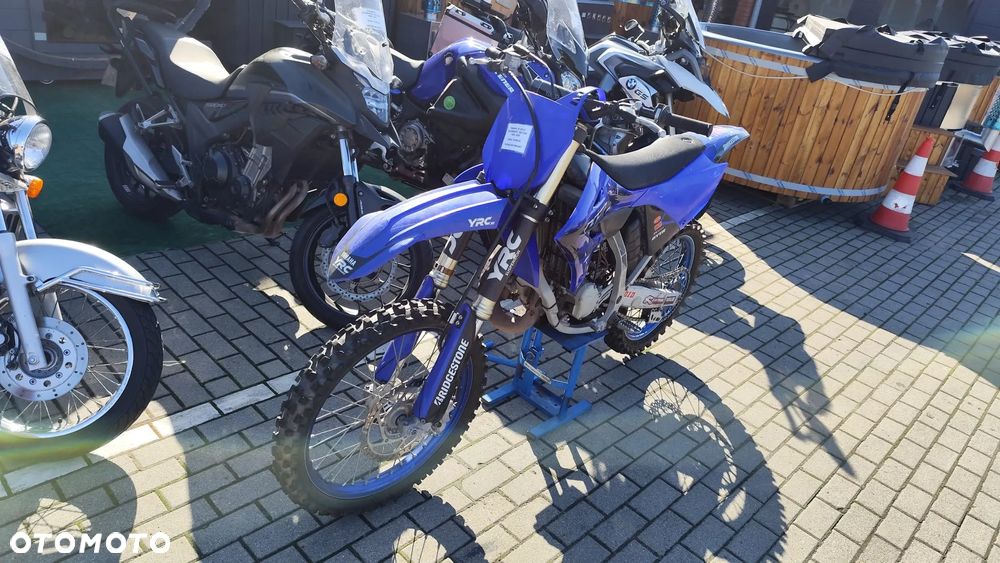Yamaha YZ - 6