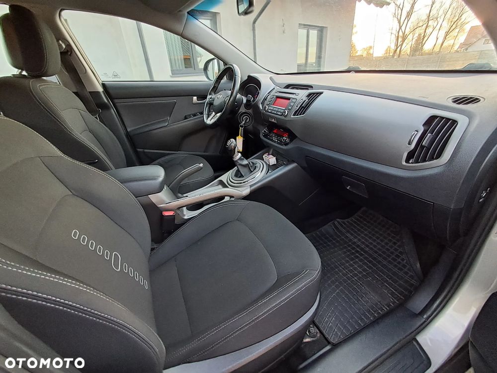 Kia Sportage 1.6 GDI L 2WD - 38