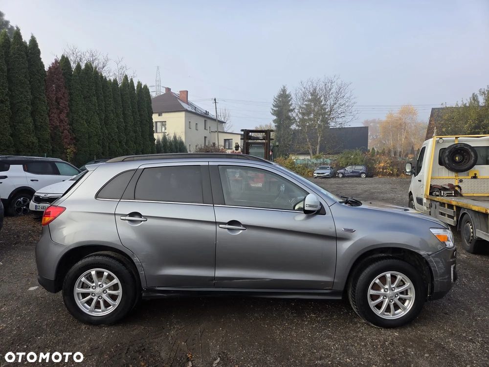 Mitsubishi ASX 1.8 DID Invite 4WD AS&G - 26