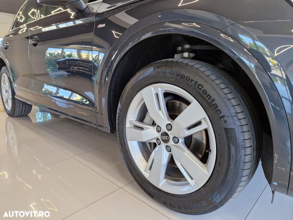 Audi Q5 50 TFSI e quattro S tronic sport - 24