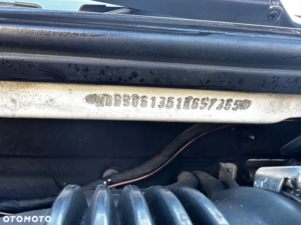 Mercedes-Benz SPRINTER 319 - 29