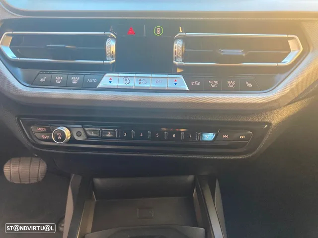 BMW 118 d Aut. Advantage - 19