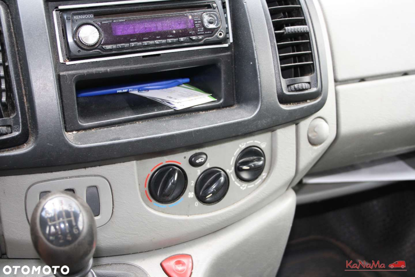 Opel Vivaro - 24