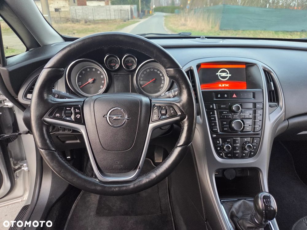 Opel Astra 1.4 Turbo Style - 15