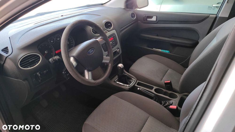 Ford Focus 1.6 Gold X - 9