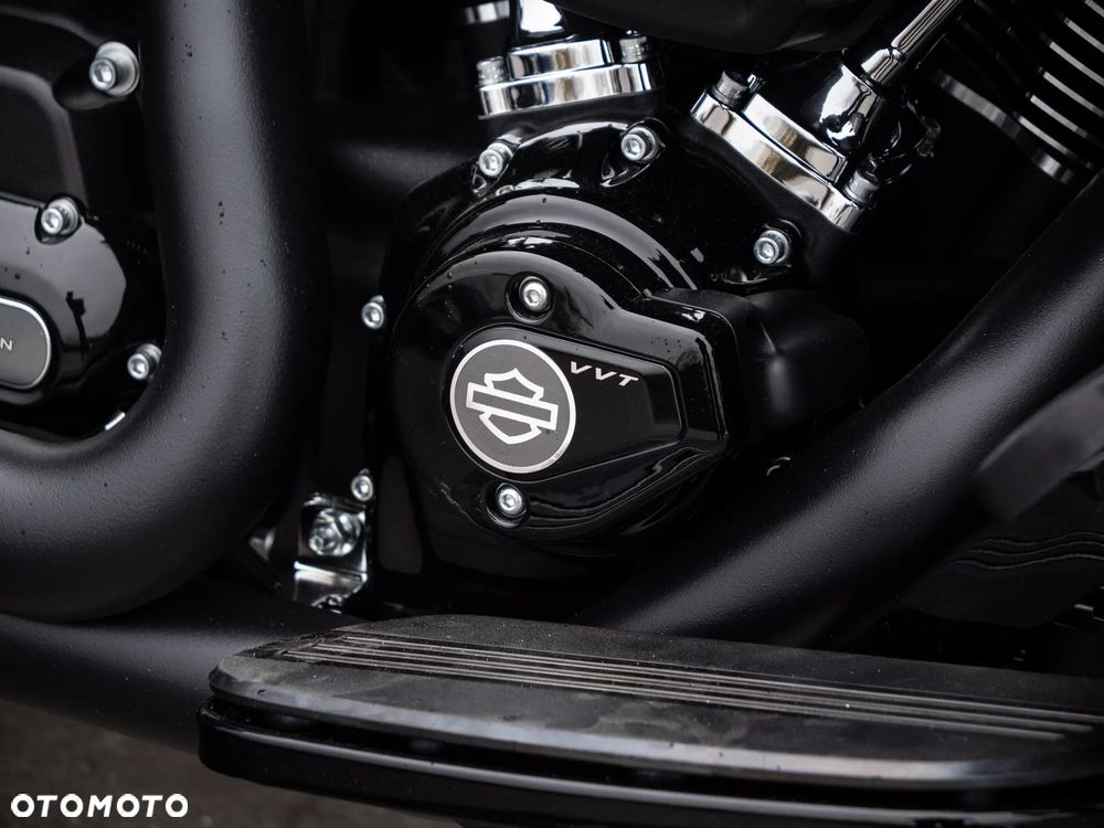 Harley-Davidson Touring Road Glide - 27