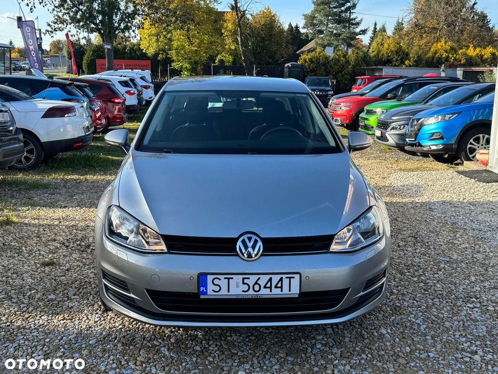 Volkswagen Golf - 8