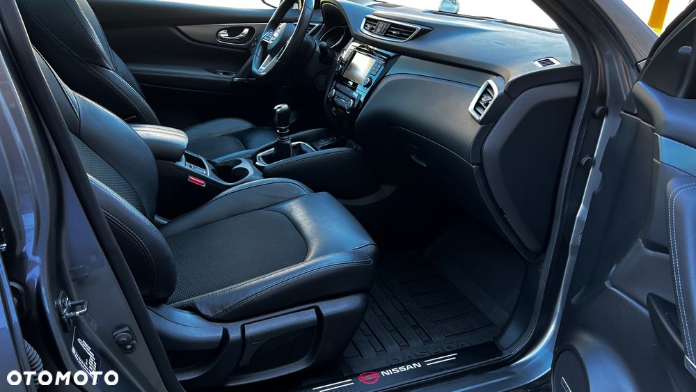 Nissan Qashqai 1.6 DIG-T Tekna+ - 35