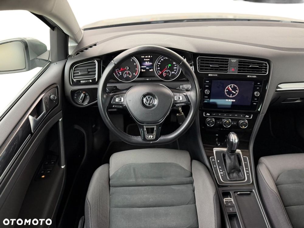 Volkswagen Golf 1.5 TSI BMT Evo Highline DSG - 19