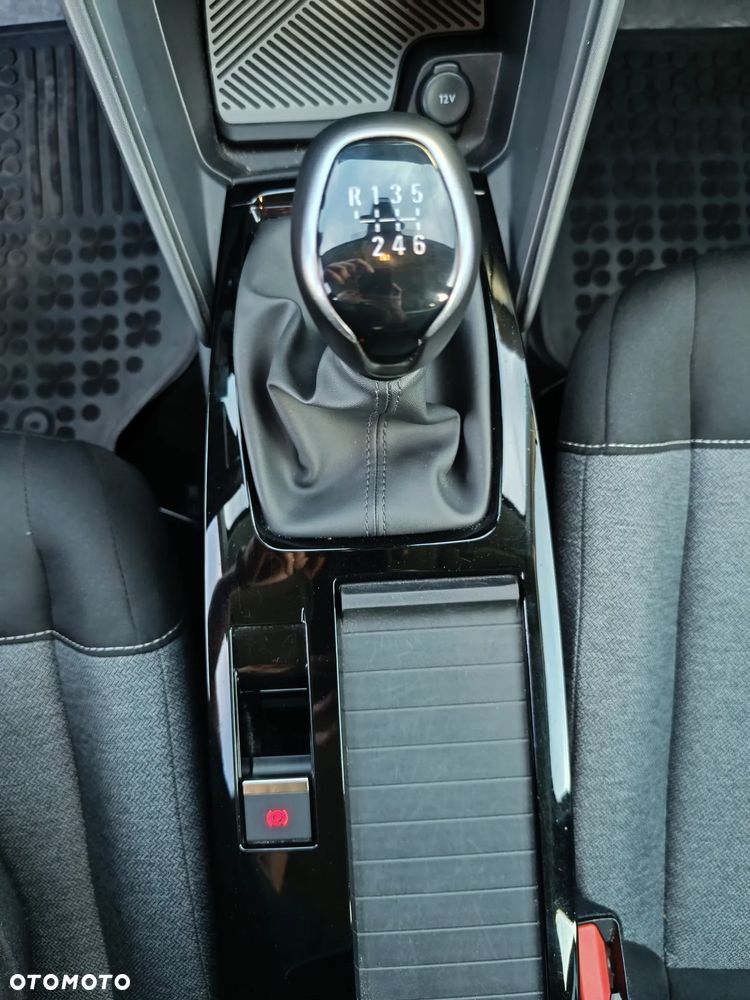Citroën C4 1.5 BlueHDi C-Series S&S - 9