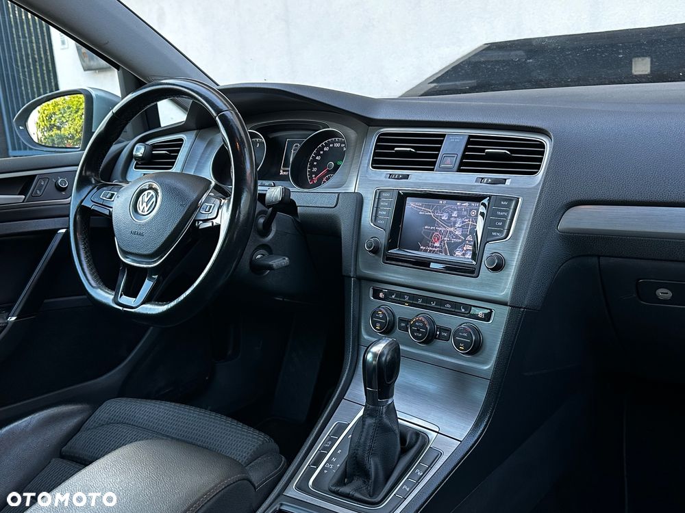 Volkswagen Golf 1.6 TDI BlueMot Comfortline DSG - 18