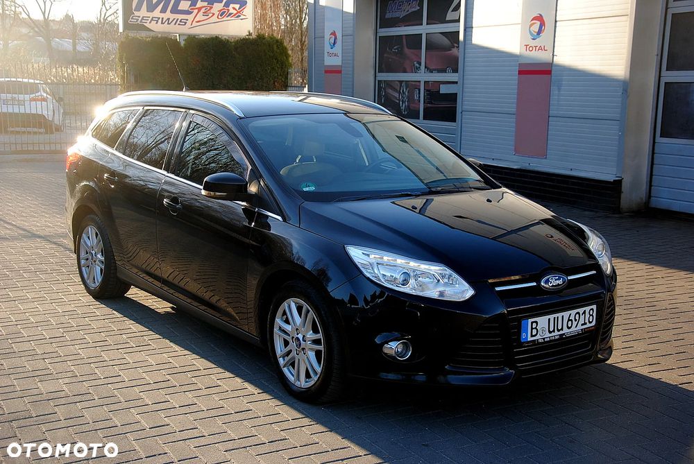 Ford Focus Turnier 1.0 EcoBoost Start-Stopp-System Titanium - 4