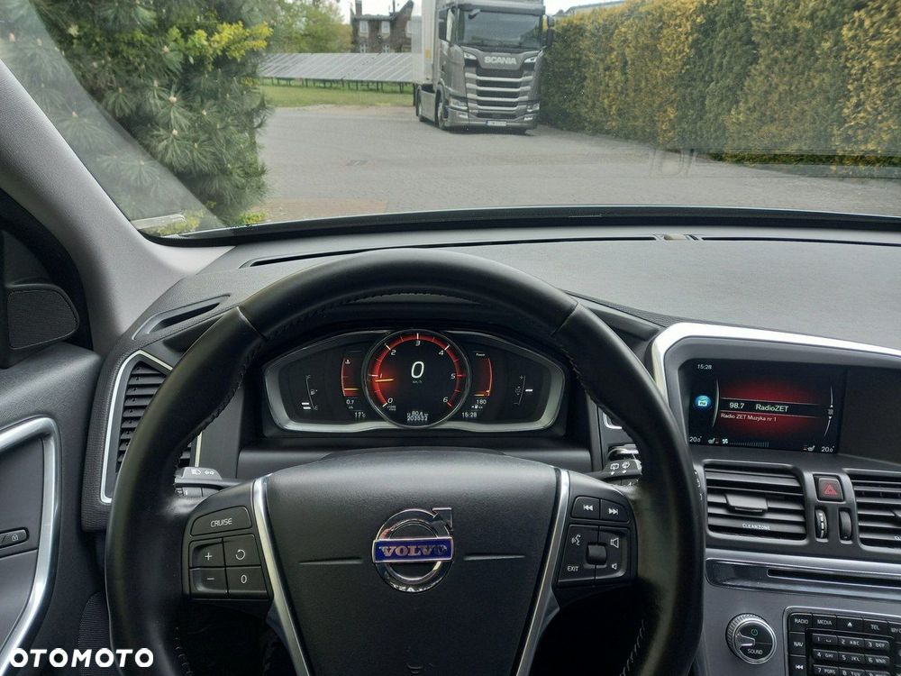 Volvo XC 60 D3 Inscription - 32