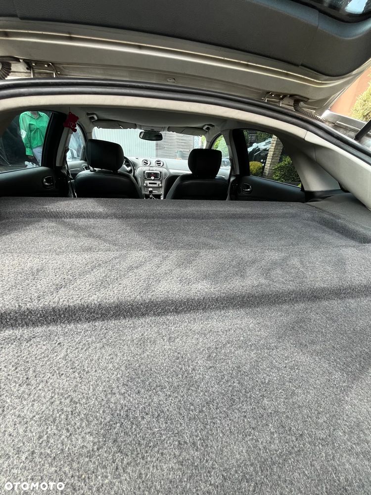 Ford Mondeo 2.0 TDCi Ambiente - 11