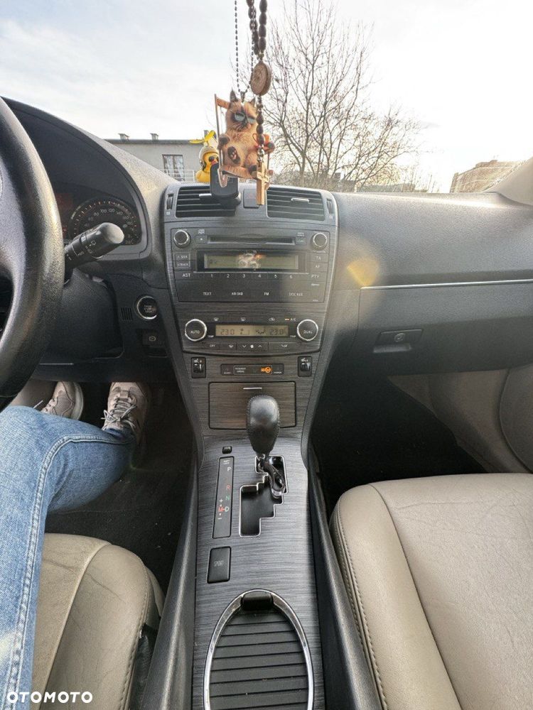 Toyota Avensis 2.0 Sol plus EU5 MS - 28