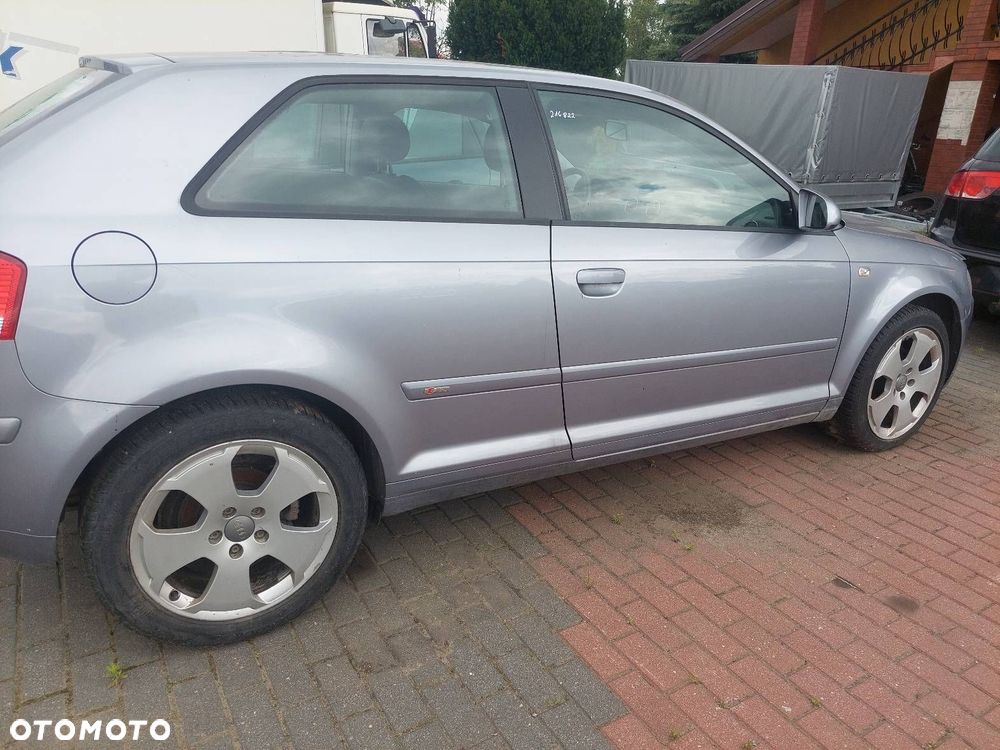 FELGI ALUMINIOWE KOMPLET 5x112 7,5Jx17 ET56 FI57,1 AUDI 8P0601025C - 2