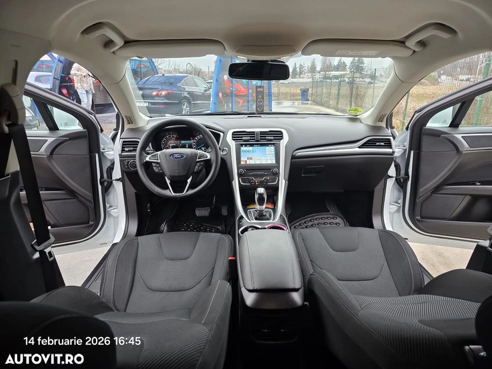 Ford Mondeo 2.0 TDCI PowerShift Titanium - 5