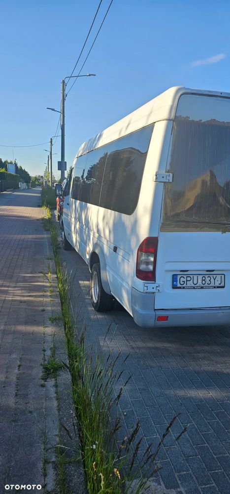Mercedes-Benz Sprinter 413 - 4