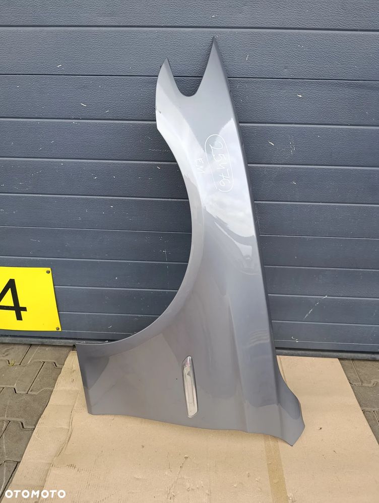 BMW 5 F11 KOMBI BŁOTNIK LEWY PRZÓD PRZEDNI LIFT - 1