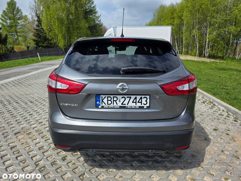 Nissan Qashqai 1.2 DIG-T N-Vision - 4