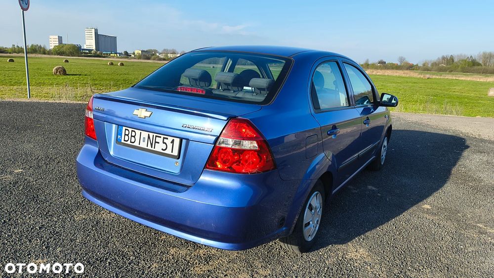 Chevrolet Aveo 1.4 16V LT - 5