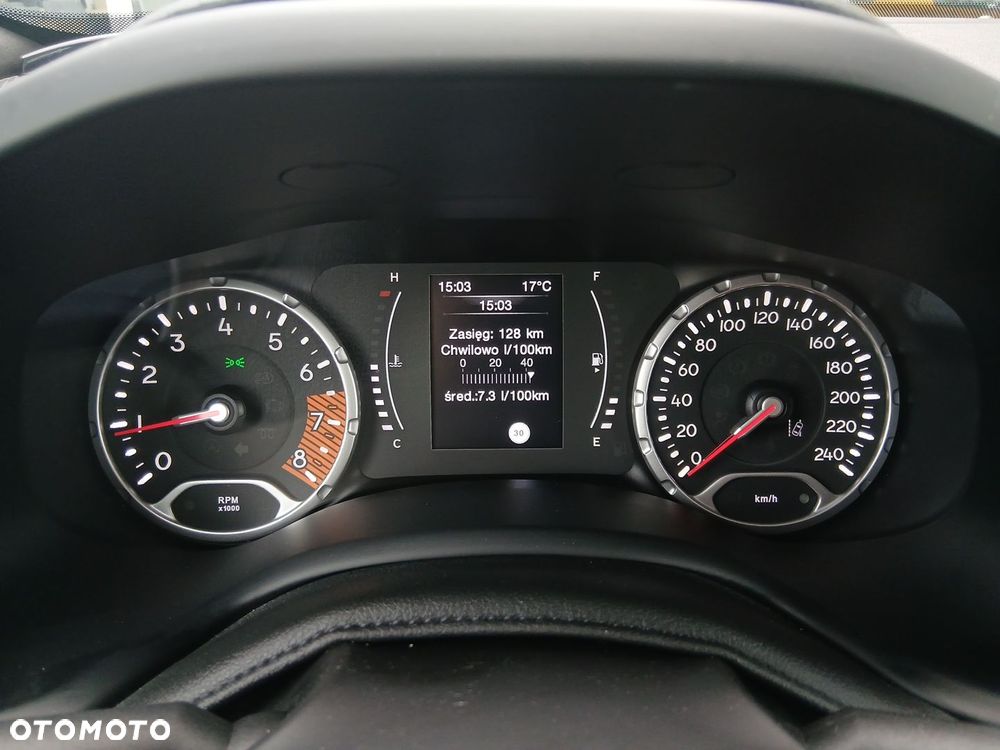Jeep Renegade - 25