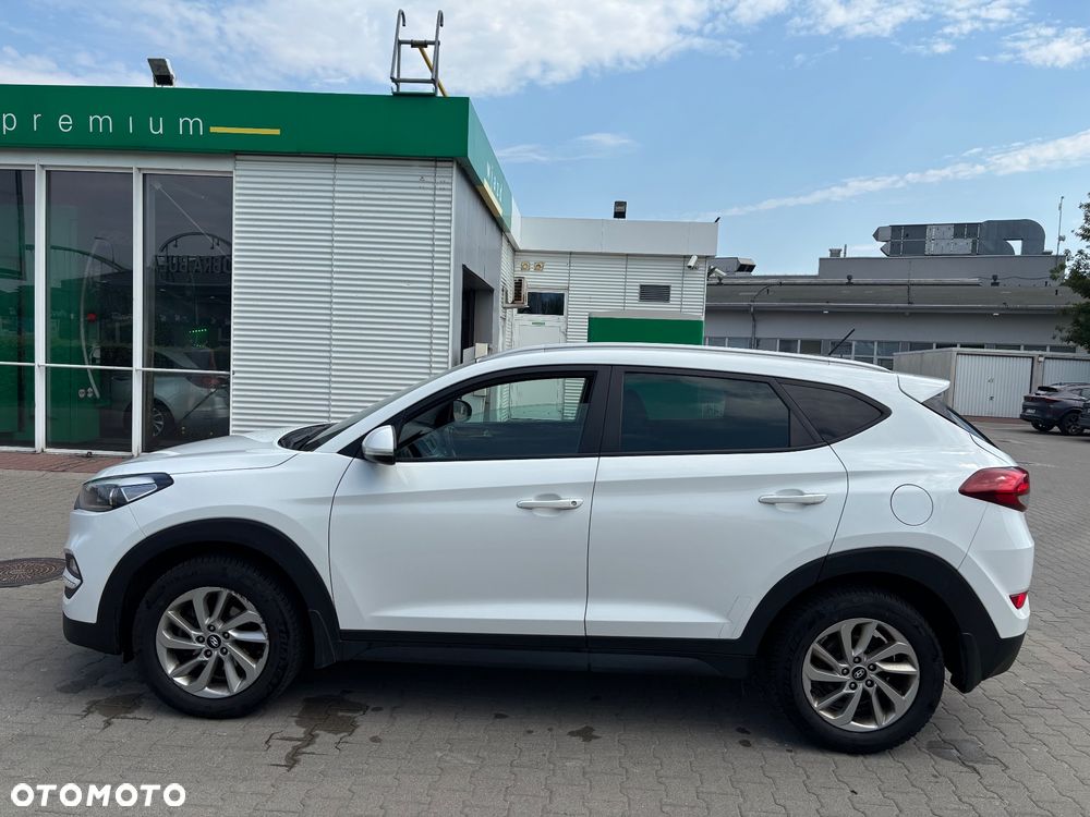 Hyundai Tucson 1.6 GDI BlueDrive Comfort 2WD - 9