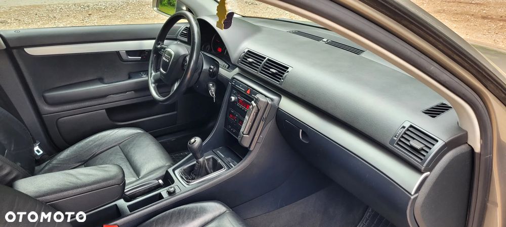 Audi A4 Avant 1.9 TDI - 12