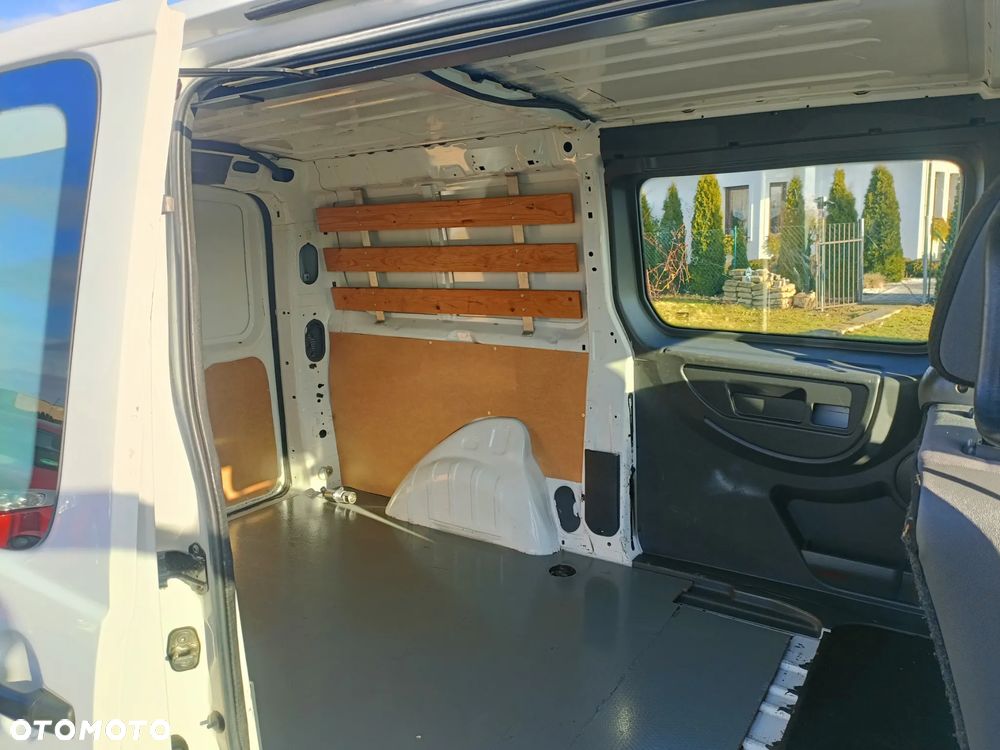 Citroën Jumpy - 12