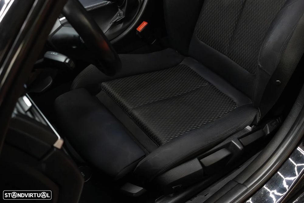 BMW 318 d Sport - 19