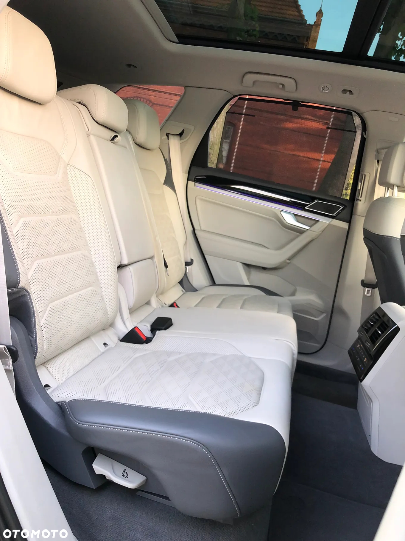 Volkswagen Touareg 4.0 V8 TDI SCR 4Mot R-Line - 10
