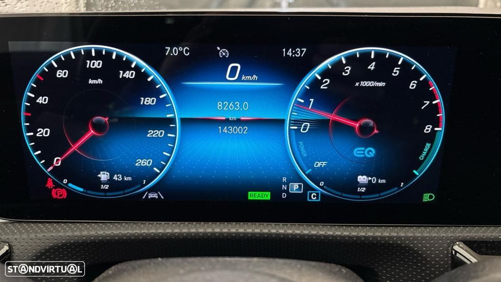 Mercedes-Benz CLA 250 e Shooting Brake AMG Line - 4