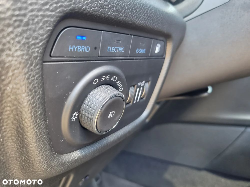 Jeep Grand Cherokee - 17