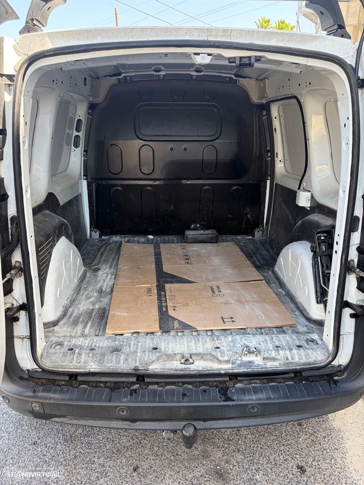Renault KANGOO - 7