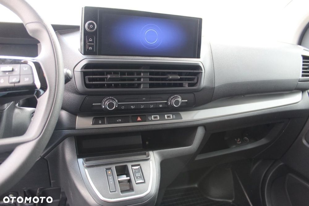 Opel Vivaro - 20