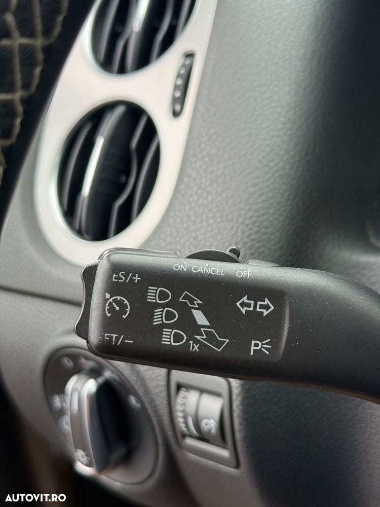 Volkswagen Tiguan 2.0 TDI DPF 4Motion BlueMotion Technology DSG Cup Sport & Style - 17