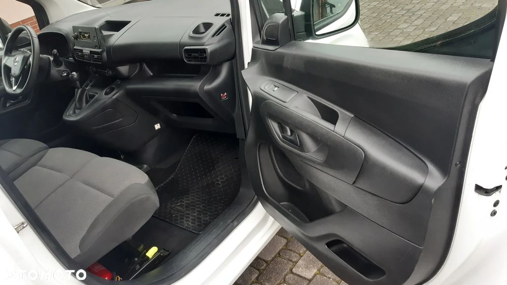 Opel Combo - 9