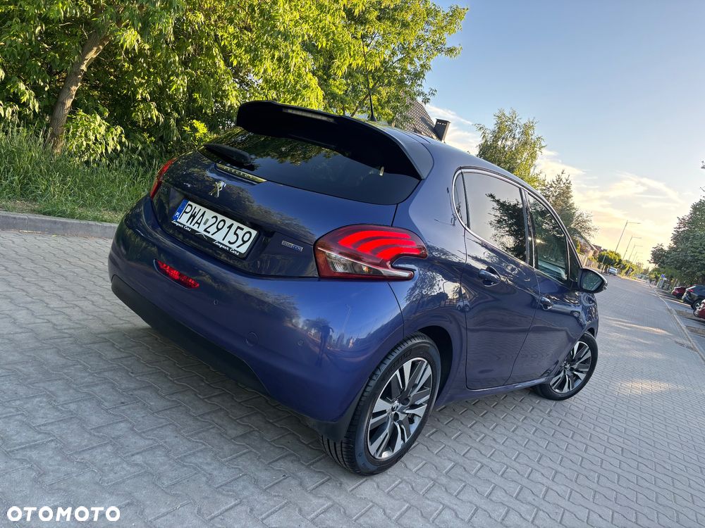 Peugeot 208 Blue-HDi 100 Stop&Start Allure - 17
