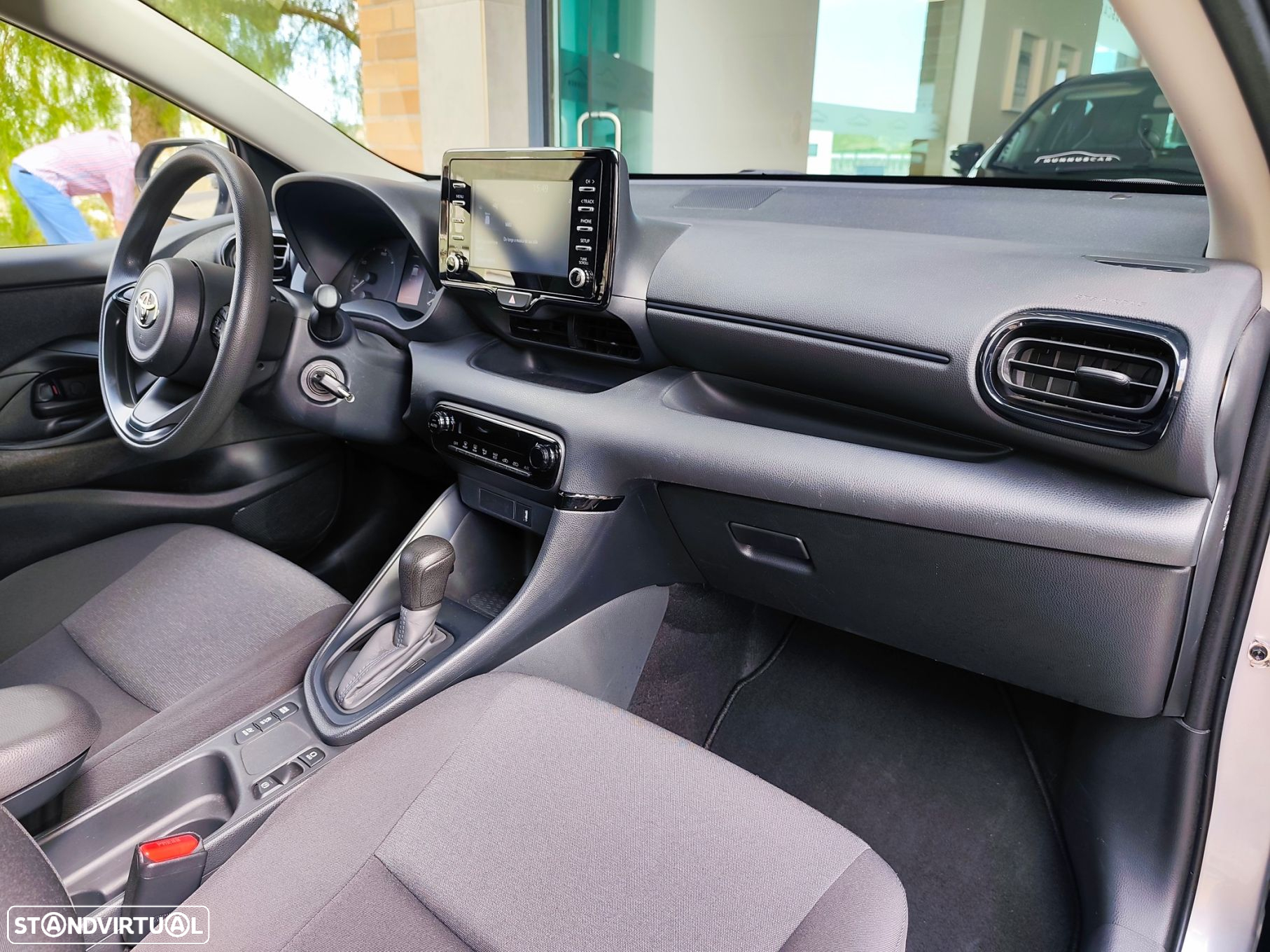 Toyota Yaris - 25