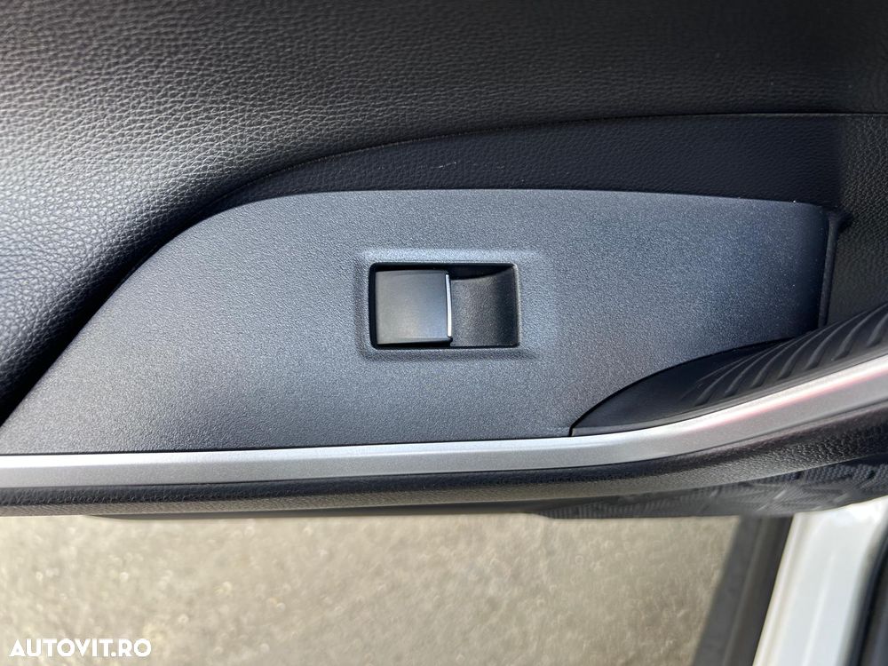 Toyota RAV4 2.5 VVT-iE 4x4 Dynamic - 29