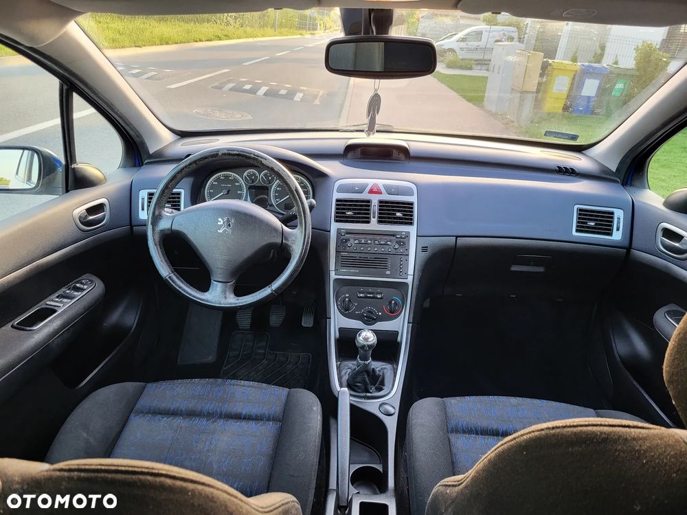 Peugeot 307 - 10