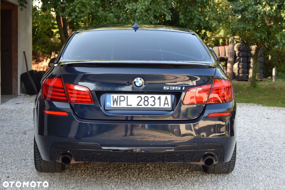 BMW Seria 5 535i Sport-Aut - 6