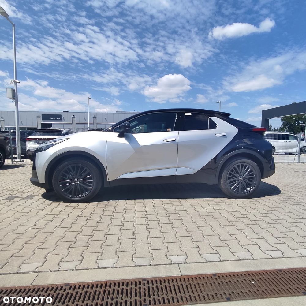 Toyota C-HR 2.0 Hybrid Dynamic Force Tokyo Edition