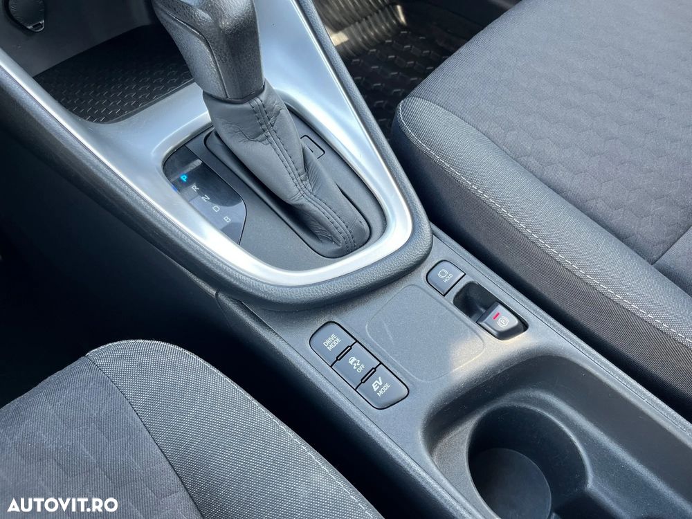 Toyota Yaris - 20
