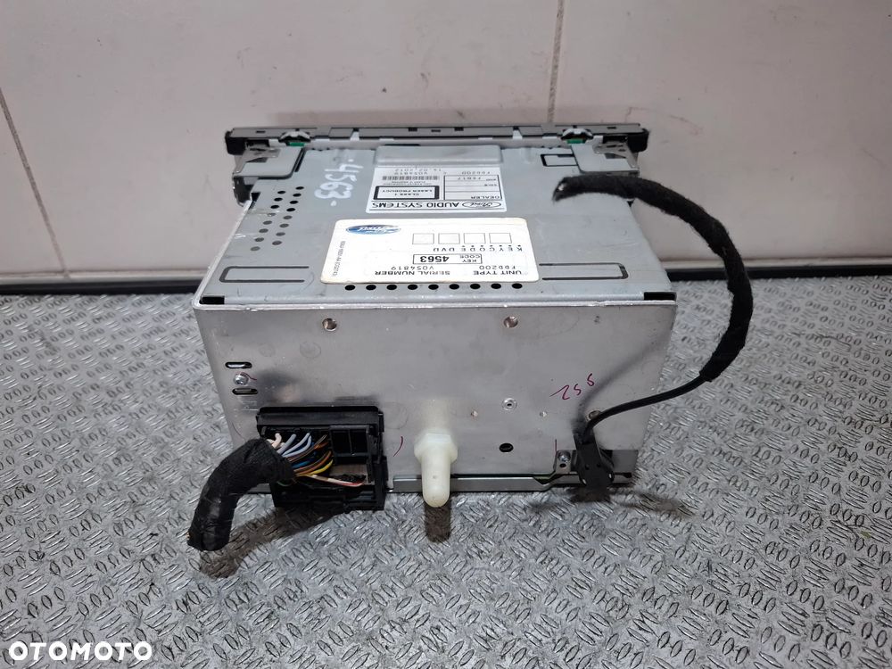 Radio fabryczne Ford Kuga 2012 rok nr 8V4T18C815AE - 3