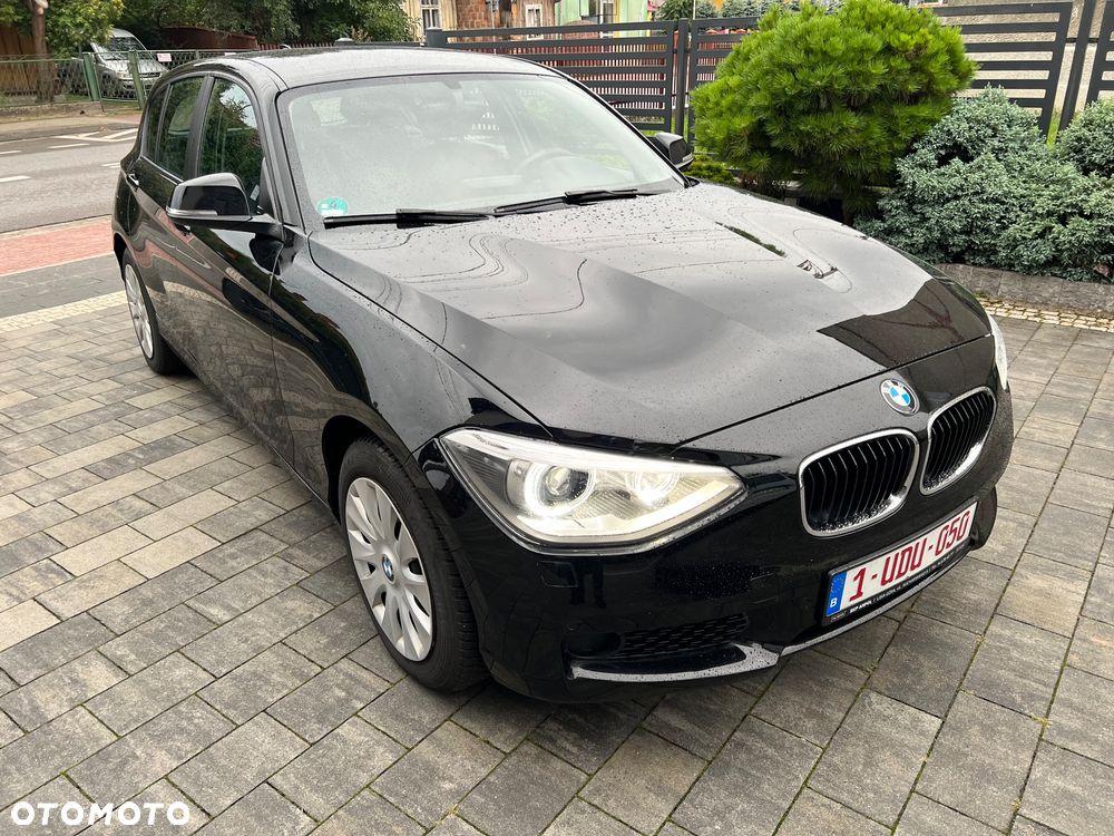 BMW Seria 1 120d xDrive - 10