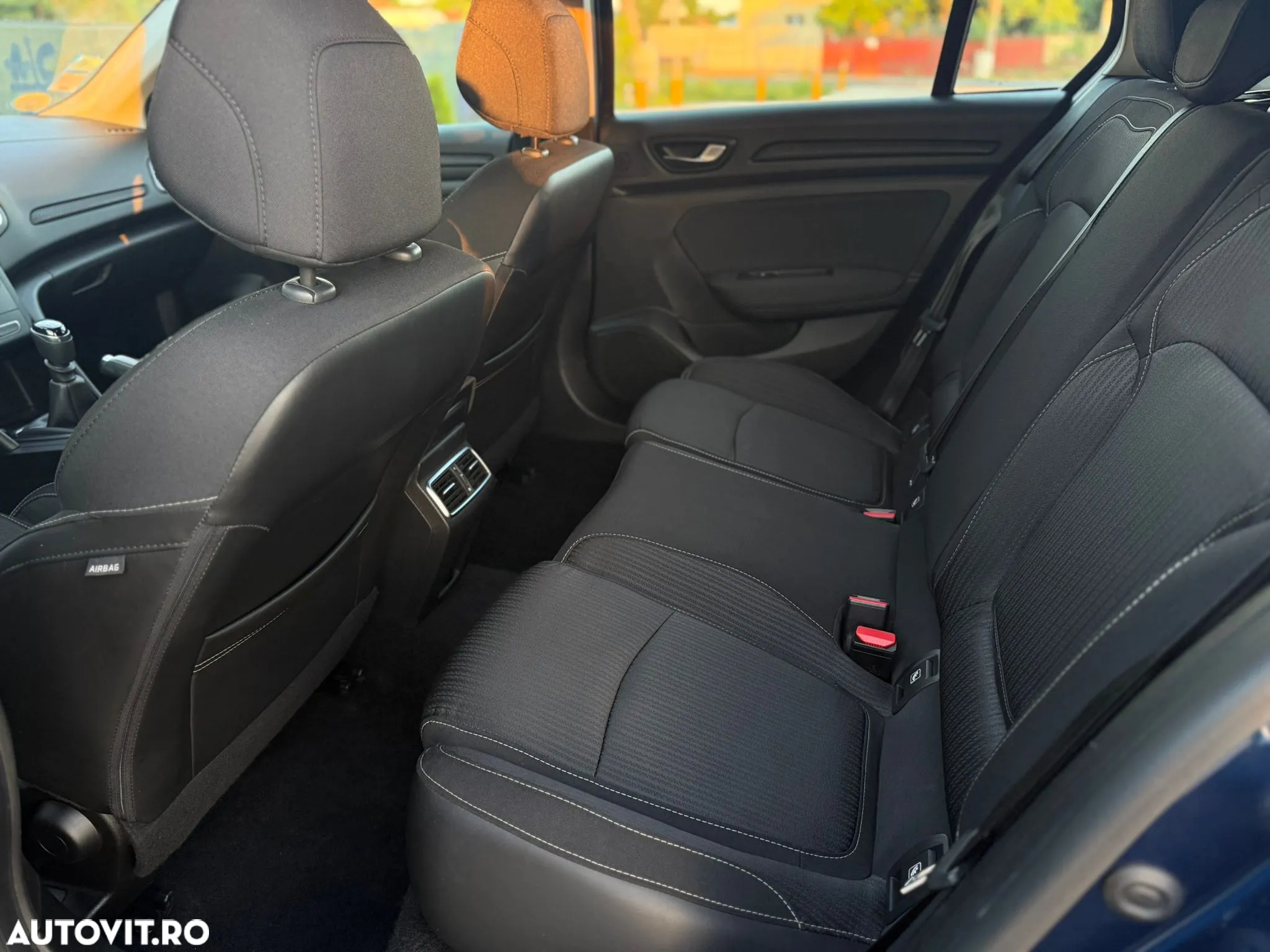 Renault Megane ENERGY dCi 110 BUSINESS - 22