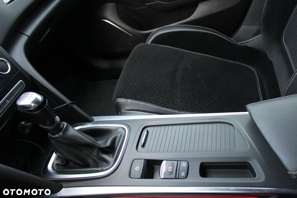 Renault Megane 1.3 TCe FAP Intens - 13